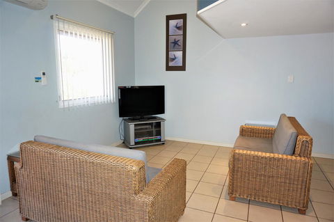 Osprey Holiday Village Unit 122 2 Bedroom - Australian Directory 2