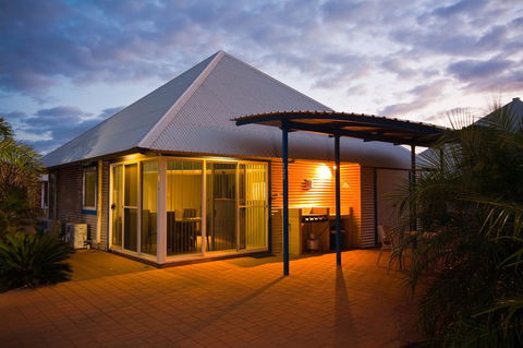 Osprey Holiday Village Unit 122 2 Bedroom - Australian Directory 13