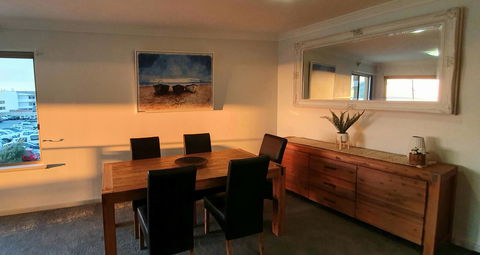 Sandcastles Beachfront Luxury Retreat Apartment - Australian Directory 20