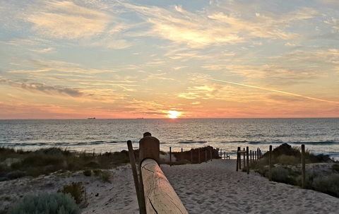 Sandcastles Beachfront Luxury Retreat Apartment - Australian Directory 4