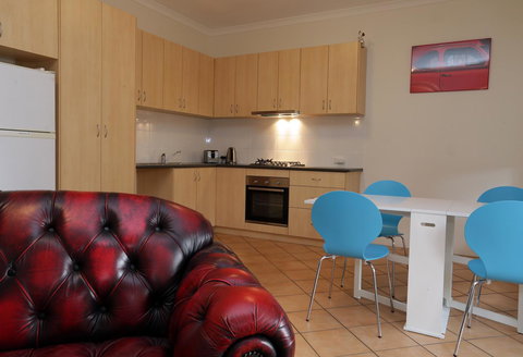 230 Alice Street - Australian Directory 5