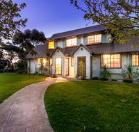Sienna Estate Lodge And Winery - Australian Directory