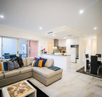 VIP Stays - Villa De Burswood Luxury 3BR Suite w/ King Bed FREE WIFI - Australian Directory