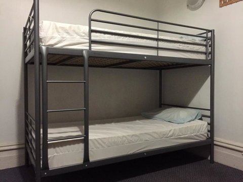 Hay Street Traveller\'s Inn - Australian Directory 23