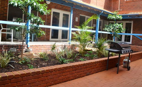 Townsend Lodge - Australian Directory 28
