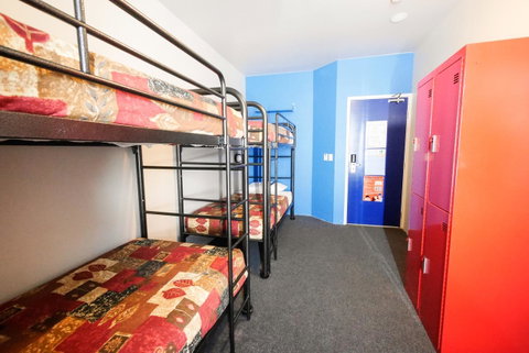 Perth City YHA - Australian Directory 24