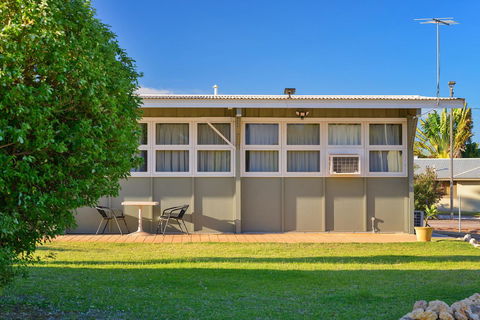 Getaway Villas Unit 389 - Australian Directory 6