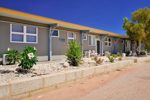 Getaway Villas Unit 389 - Australian Directory 2
