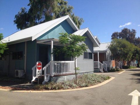 Mandurah Ocean Marina Chalets - Australian Directory 38