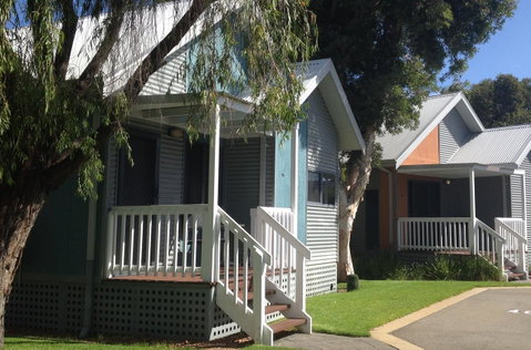 Mandurah Ocean Marina Chalets - Australian Directory 0