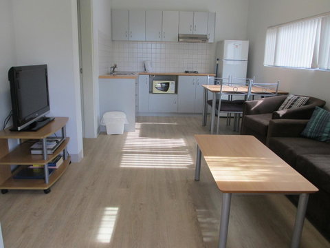 Mandurah Ocean Marina Chalets - Australian Directory 39