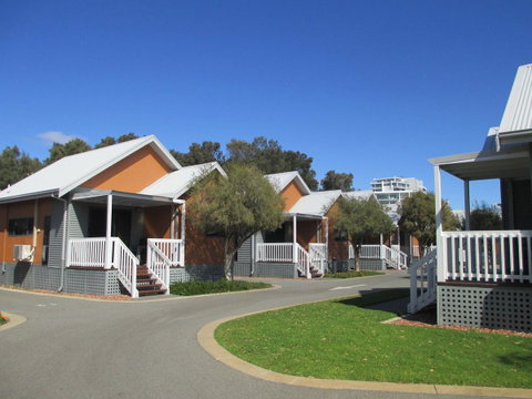 Mandurah Ocean Marina Chalets - Australian Directory 37
