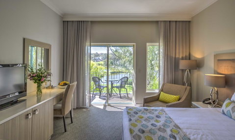 Joondalup Resort - Australian Directory 13
