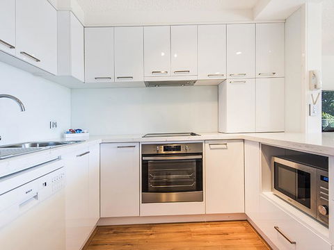 South Perth Deluxe Apartment - Australian Directory 17