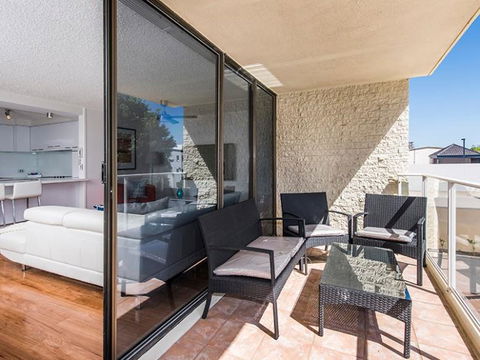 South Perth Deluxe Apartment - Australian Directory 18