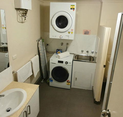 West Beach Lagoon 216 - Quiet & Relaxing - Australian Directory 7