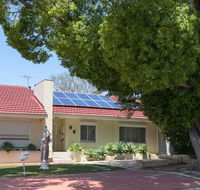 Susan Yong's Studio - Australian Directory