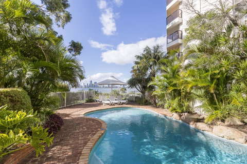 High Tor Apartment 135 - Australian Directory 1