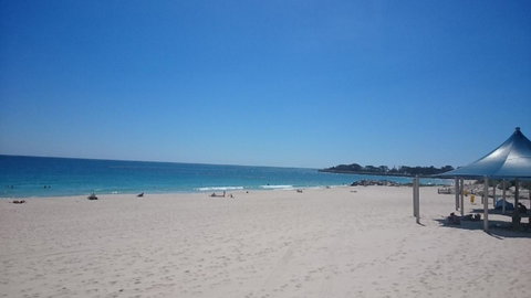 Shiralee Hostel -note - Valid Passport Required To Check In - Australian Directory 6