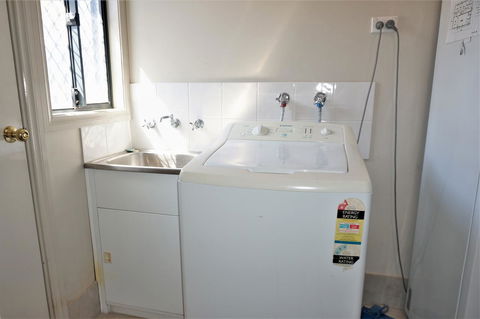 9 Krait Street - Perfect For Large Groups Or Families Alike - Australian Directory 16