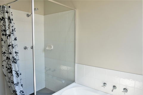 9 Krait Street - Perfect For Large Groups Or Families Alike - Australian Directory 12