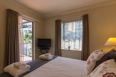 Eliza\'s Lookout - Australian Directory 19