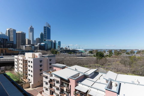 Eliza\'s Lookout - Australian Directory 31