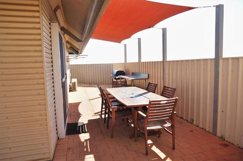 Osprey Holiday Village Unit 104 - Australian Directory 21