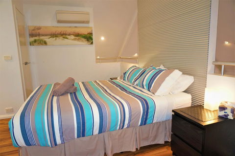 Osprey Holiday Village Unit 104 - Australian Directory 15