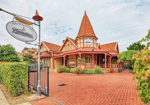 The Witch's Hat - Australian Directory 24