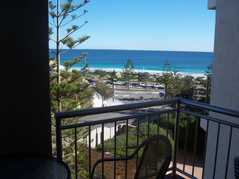 Scarborough - Oceanview 2 Bed, 2 Bathroom Apartment - Australian Directory 0