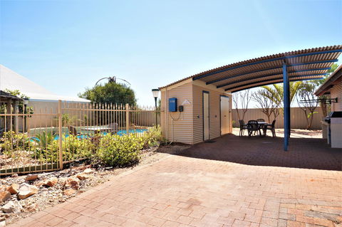 Osprey Holiday Village Unit 108 - Australian Directory 17