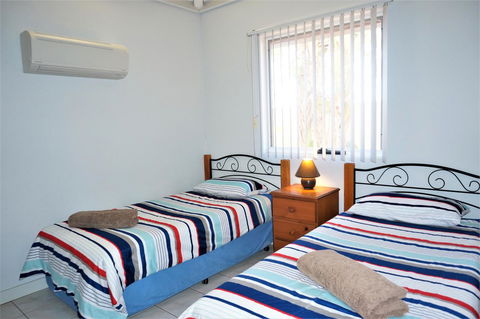 Osprey Holiday Village Unit 108 - Australian Directory 8