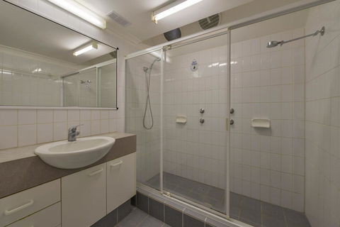 Osprey Holiday Village Unit 108 - Australian Directory 12