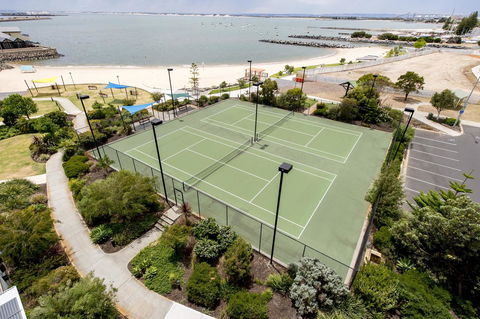 Bunbury Hotel Koombana Bay - Australian Directory 41