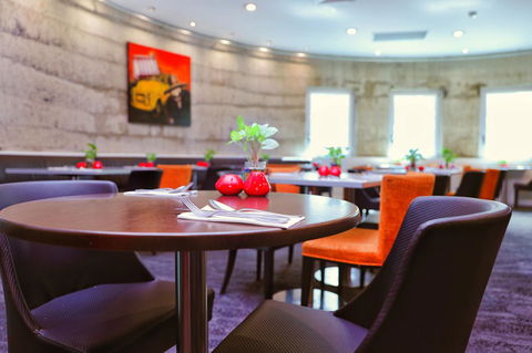 Bunbury Hotel Koombana Bay - Australian Directory 16