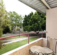 Cunningham Terrace 8 - Australian Directory
