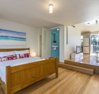 Cottesloe Tree Top Studio - Australian Directory