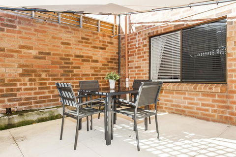 Forrest St - Australian Directory 17