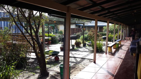 Esperance YHA - Australian Directory 22