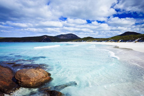 Esperance YHA - Australian Directory 21