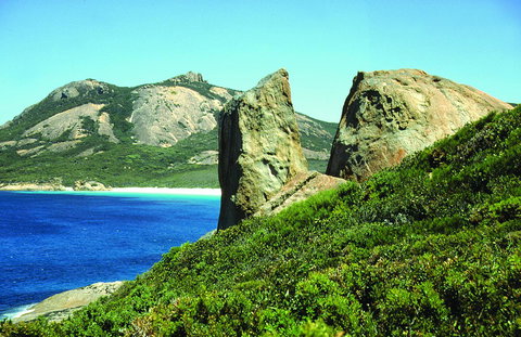 Esperance YHA - Australian Directory 30