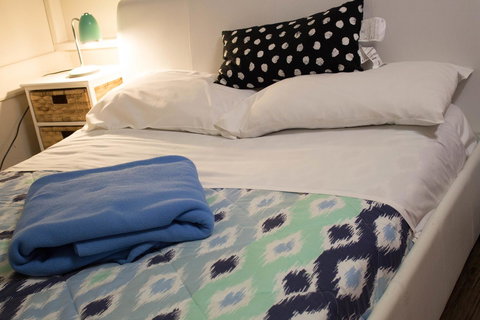 Esperance YHA - Australian Directory 4