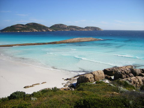 Esperance YHA - Australian Directory 18