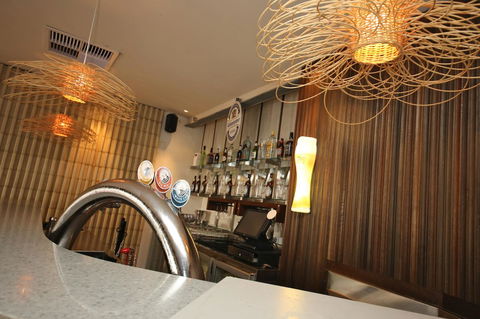 The Marina Hotel - Mindarie - Australian Directory 10