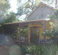Black Cockatoo Lodge - Australian Directory