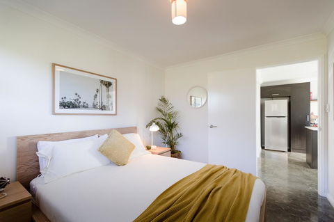 Ironstone Studio Margaret River - Australian Directory 6