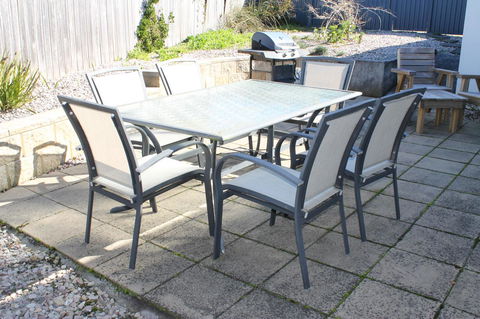 Old Pier Apartments - Australian Directory 16