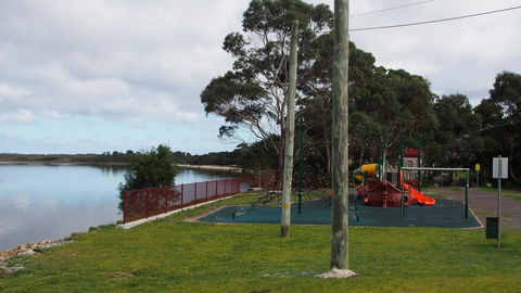 Strahan Retreat Holiday Park - Australian Directory 1