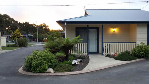 Strahan Retreat Holiday Park - Australian Directory 28